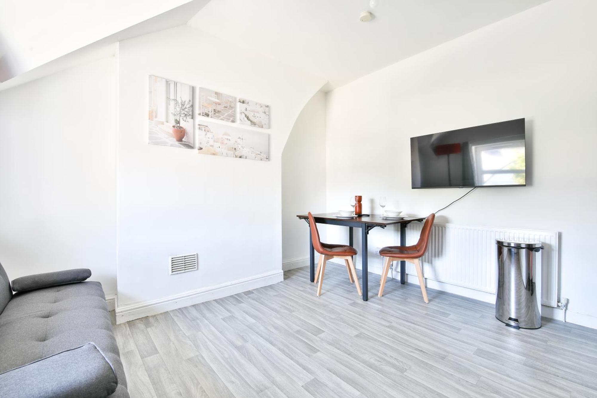 Super King Bed, Walking Distance To City Centre Apartment Cardiff Exterior foto